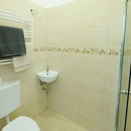 New Charming Home With Ac In Budapest Center Budapest