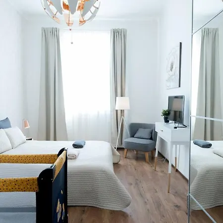 New Charming Home With Ac In Budapest Center *