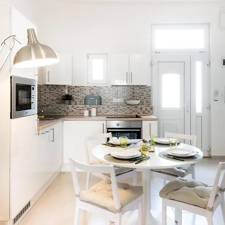 Appartamento New Charming Home With Ac In Budapest Center Budapest